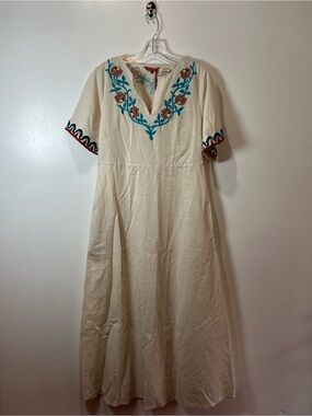 Lisa Corti Milano 100% Cotton Cream Embroidered V-Neck Maxi Dress